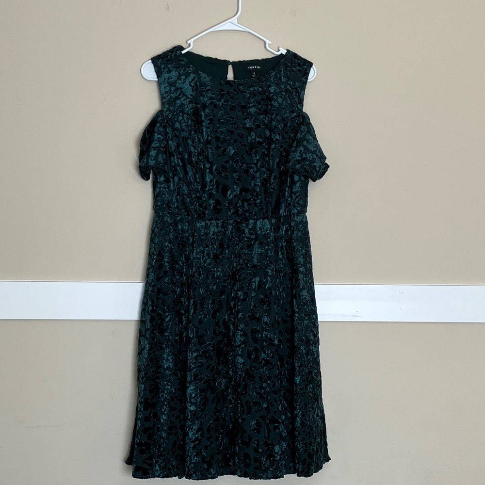 Torrid Velour/Velveteen Leopard Print Cold Shoulder Dress